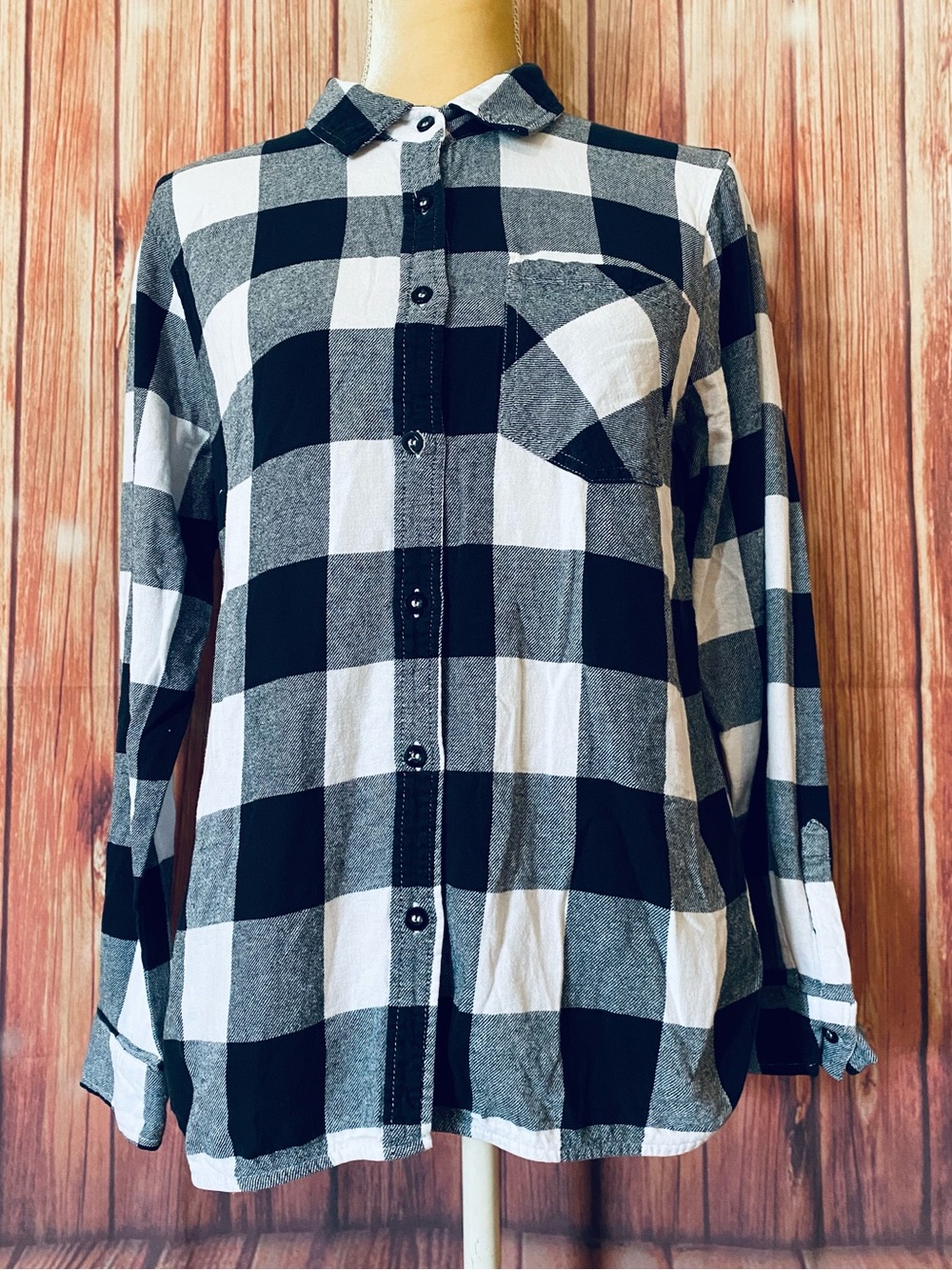 Women’s Large Blouse Black White Checkered Long Sleeves Button Down 100% Cotton
